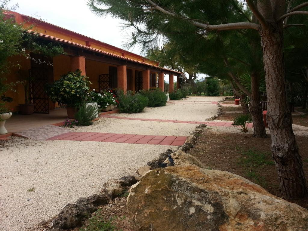 Agriturismo La Barca In Secca Olmedo Exteriér fotografie