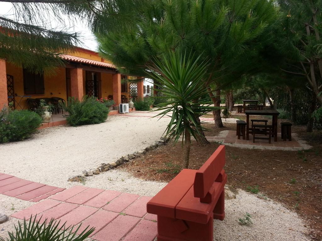 Agriturismo La Barca In Secca Olmedo Exteriér fotografie