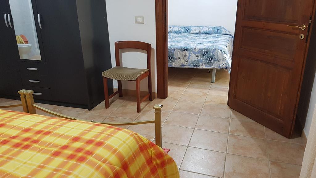 Agriturismo La Barca In Secca Olmedo Exteriér fotografie