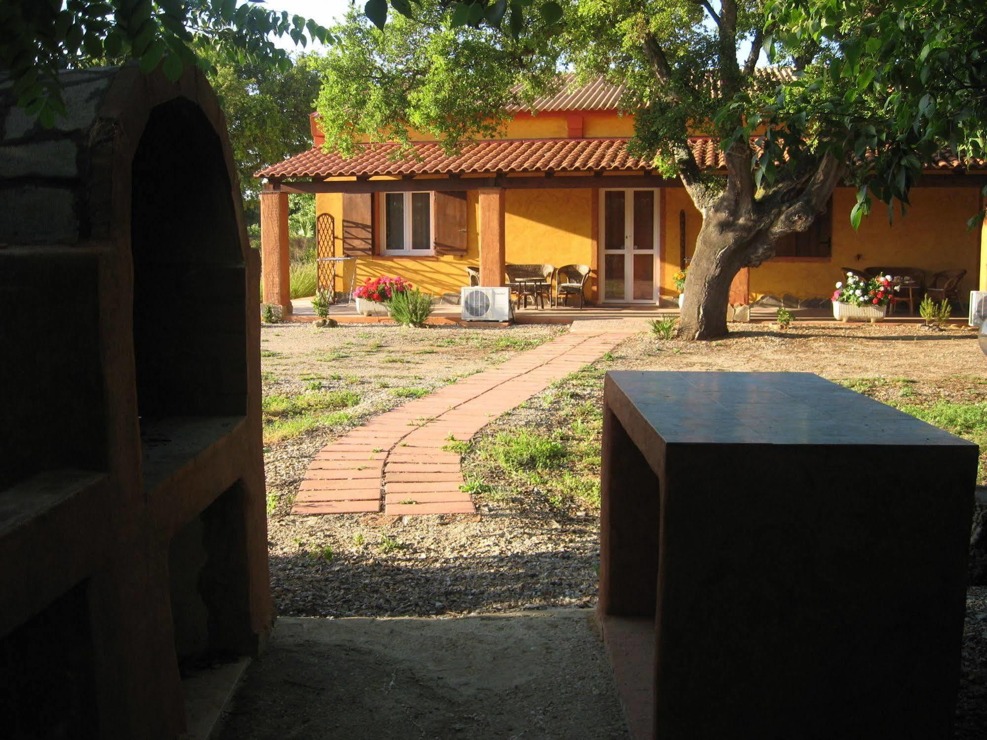 Agriturismo La Barca In Secca Olmedo Exteriér fotografie